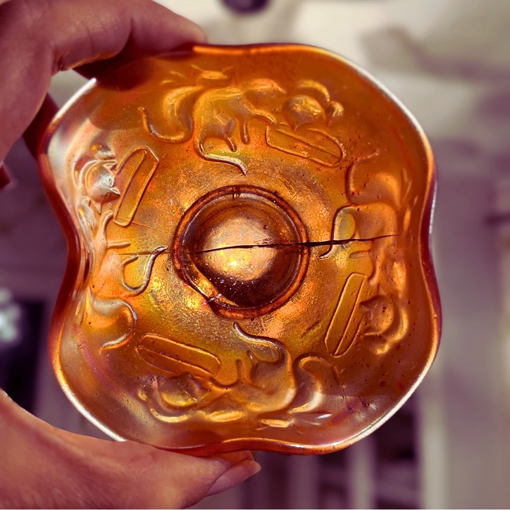 1919 Fenton Kittens Square Carnival Glass Child Bowl - Marigold